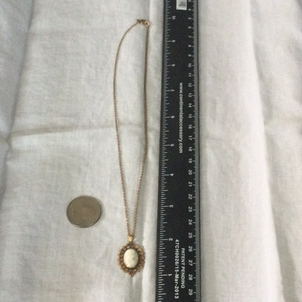 **SOLD** GF Cameo Necklace - 17” (C558)